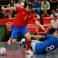 Cambio en la lista contra Eslovenia: César Velasco por Mellado