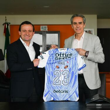 Mikel Arriola visitó instalaciones del Pachuca