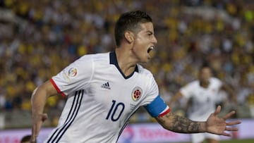 James Rodríguez: "Aquí en la Selección juego hasta cojo"