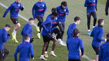 Thomas, João Félix, Correa y Arias en la sesión del Atlético de ayer.