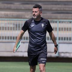 Ania: “La sensación de los últimos partidos es la que te llevas de vacaciones”