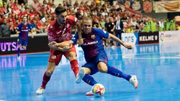 El Barça pone fin a la era Duda y luchará por el título de Liga