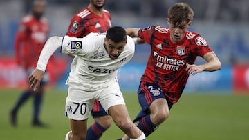 “No recibe suficiente ayuda”: la nueva defensa a Alexis en Francia