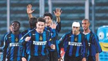 <b>JARDINERITO ALEGRE. </b>Julio Cruz tumbó a la Juventus en Delle Alpi.