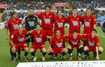 El Nàstic tiene el honor de ser la entidad deportiva más antigua en existencia ininterrumpida en España. El club tarraconense se fundó en 1886 y ha jugado en Primera División durante cuatro temporadas, la última en la 2006-07. Desde entonces ha ido alternando la Segunda con la Segunda B, donde juega desde hace un año. En su última temporada en Primera contó con jugadores como Rubén Castro, Portillo o Makukula.