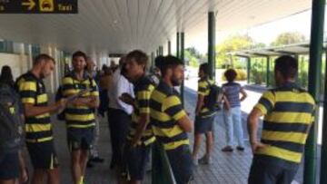 Un accidente aéreo obilga al Villarreal a ir en taxi a Sevilla