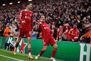 1-0. Alexis Mac Allister celebra el primer tanto.