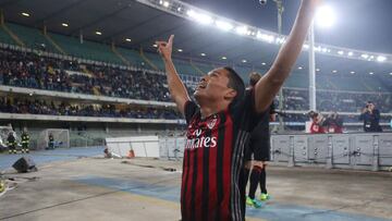 Bacca juega cinco minutos y da el respiro que Milan necesitaba