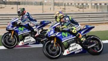 Lorenzo y Rossi mostraron los nuevos colores de la Yamaha M1