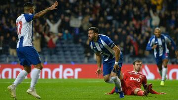 Héctor Herrera marcó su séptimo gol en Champions League