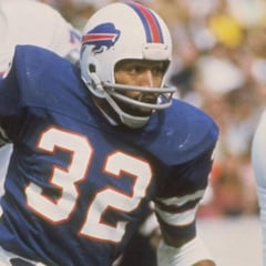 What teams did O.J. Simpson play for in the NFL and did he win any Super Bowls?