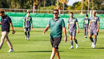 13/07/25 CEUTA AMISTOSO CONTRA EL LEIRIA EL DIRECTOR DEPORTIVO EDU VILLEGAS