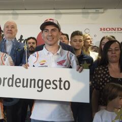 Lorenzo: "Estoy lejos de como hay que pilotar la Honda"