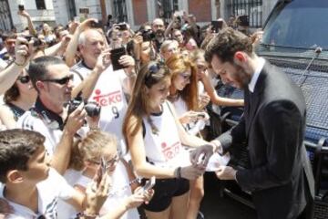 Visita a la sede de la Comunidad. Rudy Fernández.