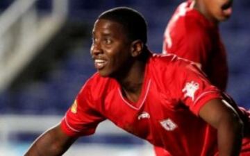 Juan Carlos Escobar. Volante que descrestó con Deportes Tolima y actuó en el fútbol ruso. Incluso, fue convocado y actuó con la Selección Colombia en 2007.