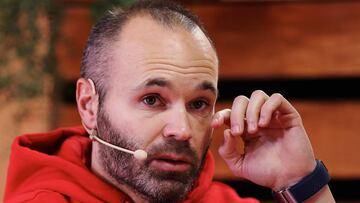 Andr&eacute;s Iniesta es un ejemplo de p&eacute;rdida del cabello.