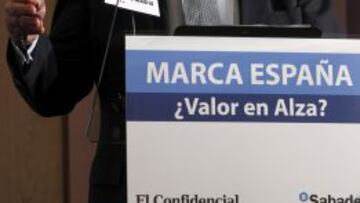 El seleccionador nacional Vicente del Bosque, durante su intervención en para hablar sobre la Marca España.