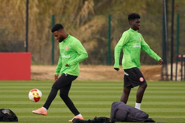 El Girona monta una plantilla y le crecen los lesionados