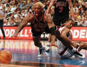 Rodman disput車 169 partidos de playoffs, donde acumul車 1.081 puntos y 1.676 rebotes.