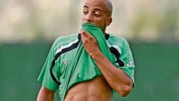 <b>A TOPE. </b>Luccin quiere un hueco en el once titular y el Ramadán no es impedimento alguno para él.