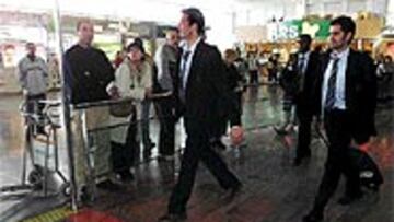 <B>SABOR AGRIDULCE</B>. Los jugadores del Espanyol regresaron ayer a mediodía de Bilbao, donde no pudieron traer nada positivo.