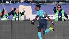 Soccer Football - Serie A - Atalanta v Juventus - Stadio Atleti Azzurri, Bergamo, Italy - December 26, 2018  Atalanta&#039;s Duvan Zapata celebrates scoring their first goal   REUTERS/Alberto Lingria