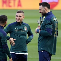 Italia aprende de los errores y no se fía de Irlanda del Norte