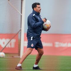 Míchel da descanso a Gazzaniga, David López y Oriol Romeu