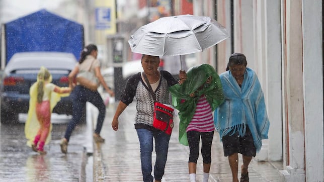 Lluvias fuertes, vientos intensos y nuevo frente frío alerta a mexicanos este fin de semana
