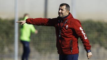 Diego Mart&iacute;nez durante un entrenamiento.