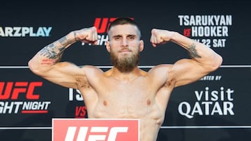 Aleksandre Topuria en el pesaje del UFC Qatar.