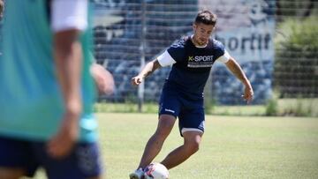 Holgado entrenó en otro club y le ponen precio para su venta a la U