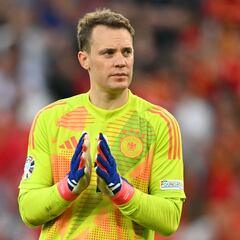 Neuer también deja la Mannschaft