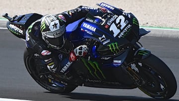 Maverick durante los libres del GP de San Marino 2020.