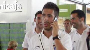 <b>BUSCAN SOLUCIÓN. </b>Toribio, Jordi Pablo y Selim Benachour ya saben que deben buscarse los garbanzos fuera de La Rosaleda. Durante la estancia del equipo en Alemania han trabajado a tope, lo mismo que David González y Edu Ramos. Pero eran conscientes de que no iban a quedarse este año.