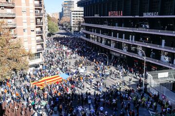 La manifestación de Valencia contra Lim, en imágenes