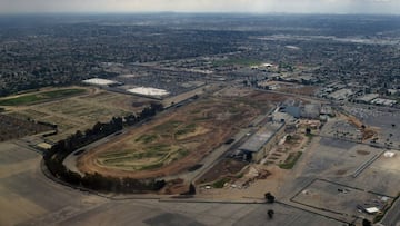 La mudanza al nuevo estadio de Chargers y Rams se demora