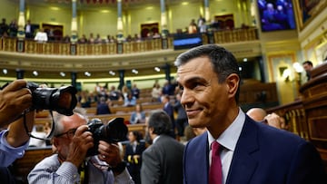 Spain's acting Prime Minister Pedro Sanchez arrives for the investiture debate as Spain's Socialists seek to clinch a new term following a deal with the Catalan separatist Junts party for government support, a pact which involves amnesties for people involved with Catalonia's failed 2017 independence bid, in Madrid, Spain November 15, 2023. REUTERS/Susana Vera