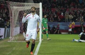 Fernando Llorente celebra el 1-0.