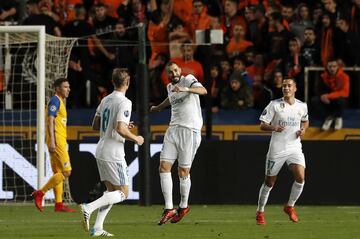 Benzema scores the second goal of the game.