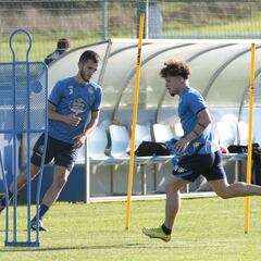 A Lapeña se le complica volver al once del Deportivo