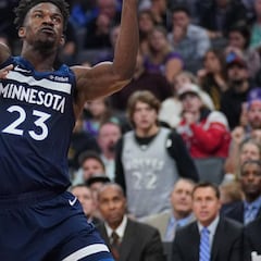Los Kings sonríen y los Wolves se hunden: 0-8 ya fuera de casa