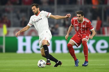 Franco Vázquez y Javi Martínez. 