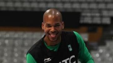 Joventut y Madrid se miden con un duelo Báez-Mirotic