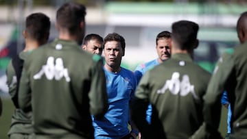 El Betis, en un entrenamiento de esta temporada.