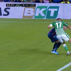 Con esta calidad puede jugar hasta los 50: el caño con cola de vaca espectacular de Joaquín