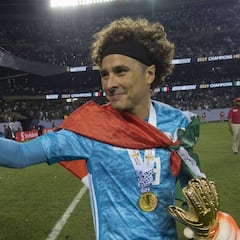 Memo Ochoa deja al Standard Lieja para regresar al América