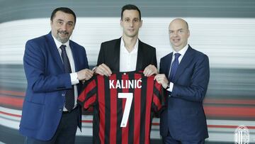 Kalinic con el Mil&aacute;n. 