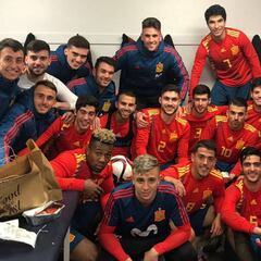 España encarrila la clasificación con un hat-trick de Mayoral