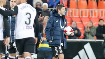 Vietto, con el balón del hat-trick.